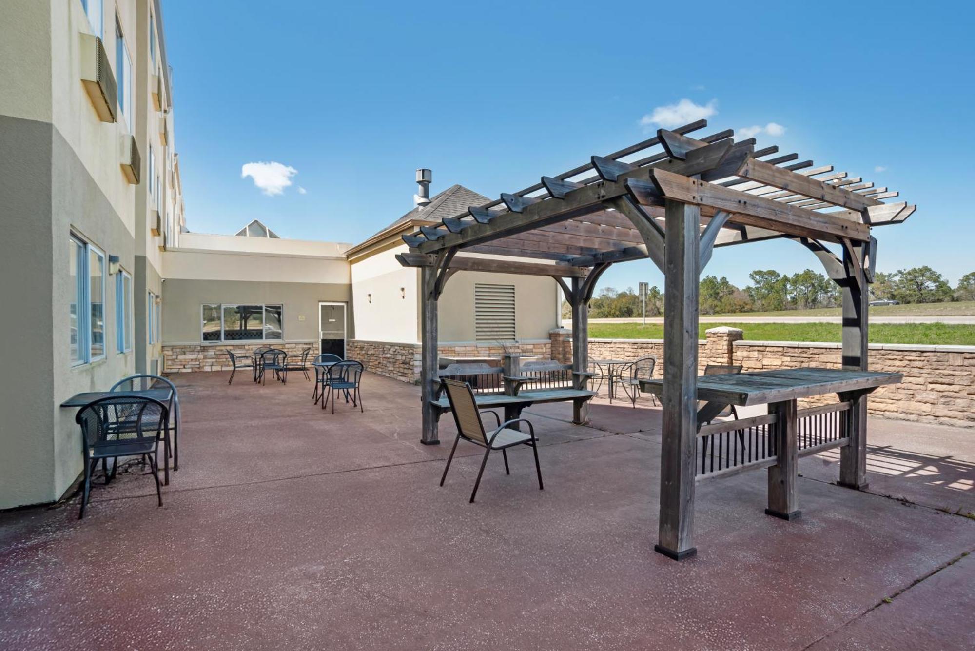Comfort Inn & Suites Crystal Inn Sportsplex Gulfport Kültér fotó